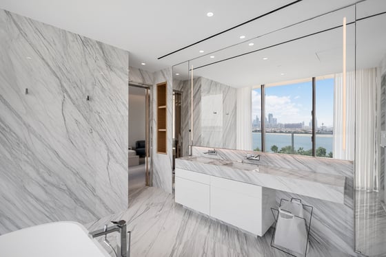 Sleek, Sophisticated, and Move-In Ready!!!, picture 9