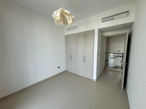 Single Row | Great Investor Deal | Well Maintained, picture 6