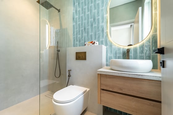 Fully Renovated | 5 En-Suite Bedrooms | Negotiable, picture 19