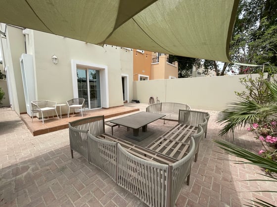 Huge Plot | End Unit | Single Row......., picture 9