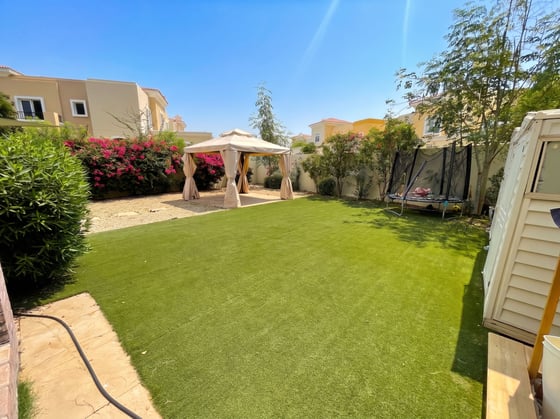 Huge Plot | End Unit | Single Row......., picture 10