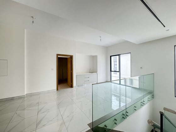 Ready to Move | Large Corner Plot | Private Pool, picture 11