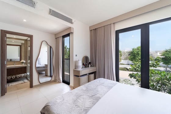 Best Location in Community| Upgraded| Single Row, picture 12