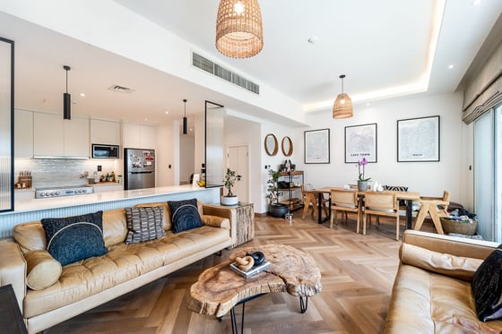 Full Renovation | Modern | Vacant on Transfer, picture 5
