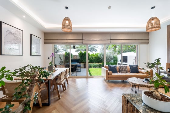 Full Renovation | Modern | Vacant on Transfer, picture 6