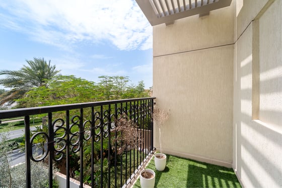 Full Renovation | Modern | Vacant on Transfer, picture 16