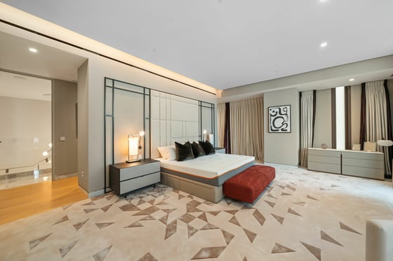 2BR Skycourt Duplex | Private Pool | Sea View, picture 23
