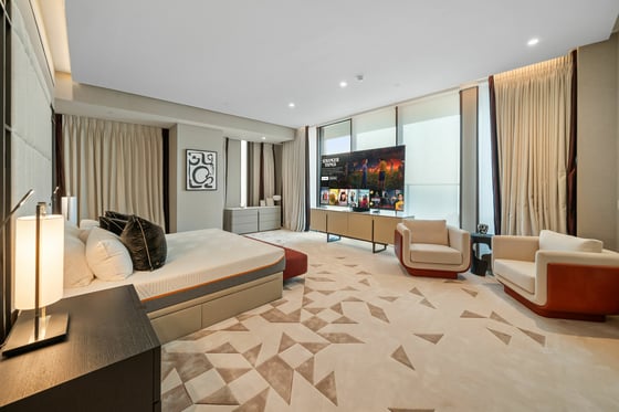 2BR Skycourt Duplex | Private Pool | Sea View, picture 6
