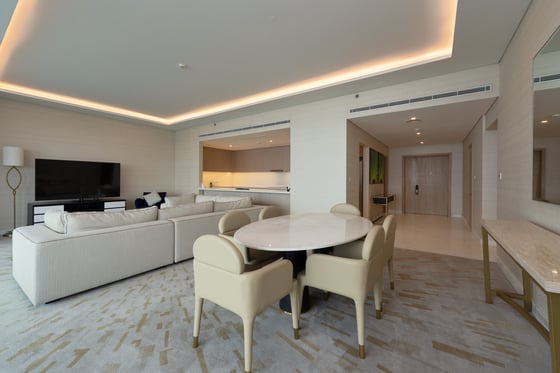 2-bed apartment for rent in The Palm Tower Palm Jumeirah, picture 7