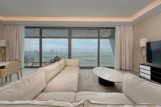 2-bed apartment for rent in The Palm Tower Palm Jumeirah, picture 6