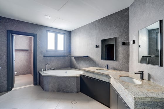 4-bedroom Garden Home for rent on Palm Jumeirah, picture 18