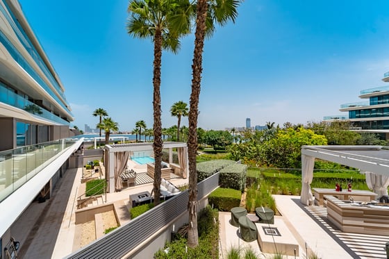 Ultra Luxury | Fully Renovated | Beachfront Living, picture 25