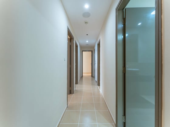 High Floor I Unfurnished I Specious Layout, picture 15