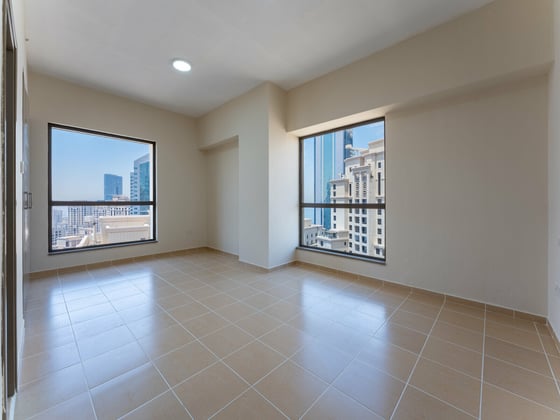 High Floor I Unfurnished I Specious Layout, picture 3