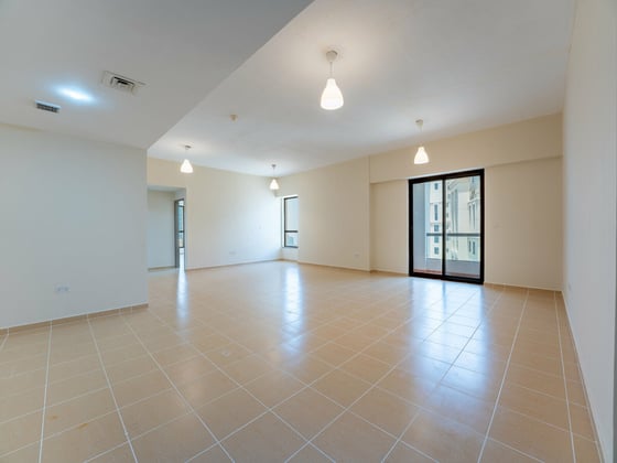 High Floor I Unfurnished I Specious Layout, picture 1