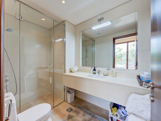 Exclusive | Lake View | Fully Upgraded.., picture 11