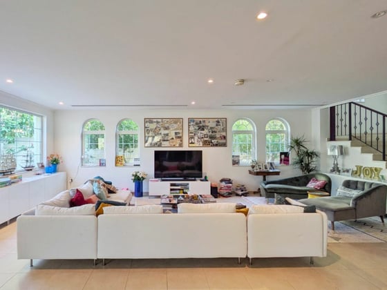 Prime location | Well maintained | Near Park, picture 13
