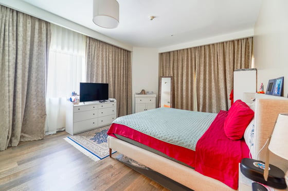 Exclusive|Luxury Renovated|Elegant View|Maids Room, picture 8