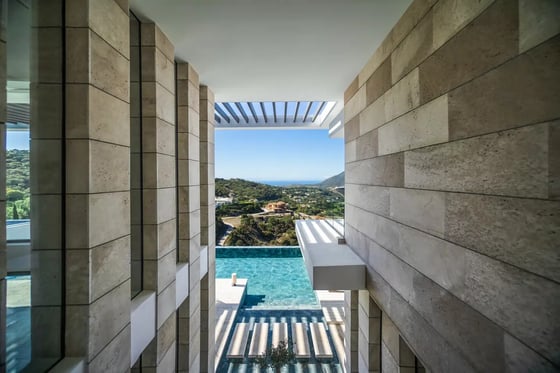 Welcome to the epitome of luxury living in La Zagaleta, picture 12