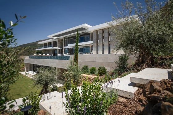 Welcome to the epitome of luxury living in La Zagaleta, picture 1