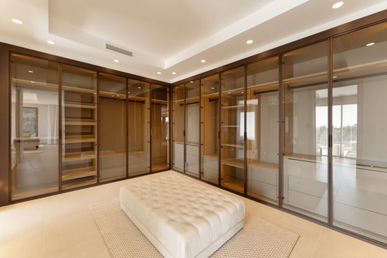 New Breathtaking Modern Luxury House with Panoramic Views, picture 10