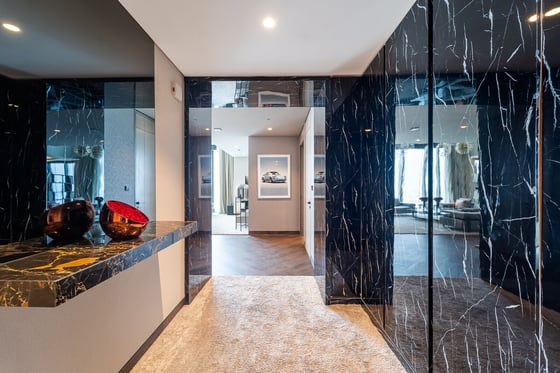 Luxury Furnished Duplex | Skyline Views., picture 17