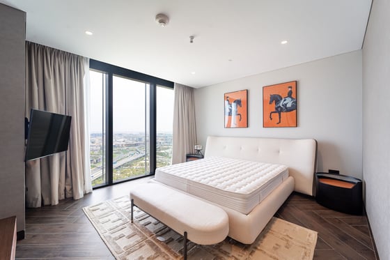 Luxury Furnished Duplex | Skyline Views., picture 15