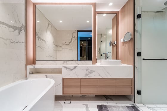 Luxury Furnished Duplex | Skyline Views., picture 22