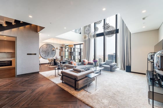 Luxury Furnished Duplex | Skyline Views., picture 2