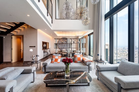 Luxury Furnished Duplex | Skyline Views., picture 6