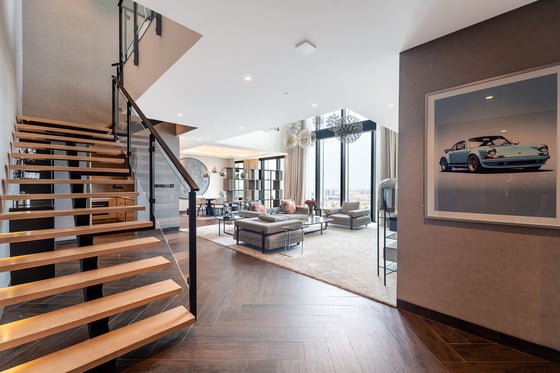 Luxury Furnished Duplex | Skyline Views., picture 7