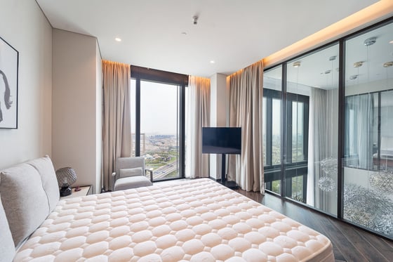 Luxury Furnished Duplex | Skyline Views., picture 18