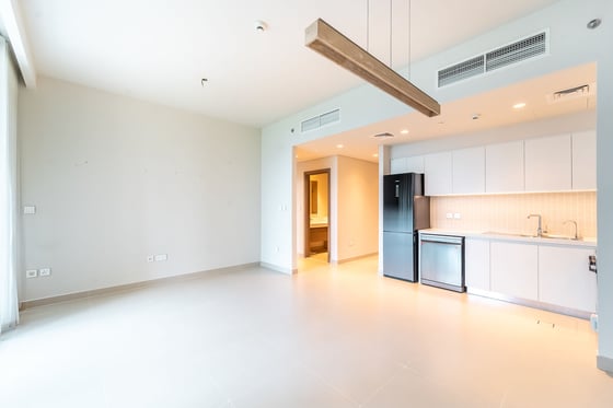 Full Park View | Vacant | Quiet Luxury Home, picture 4