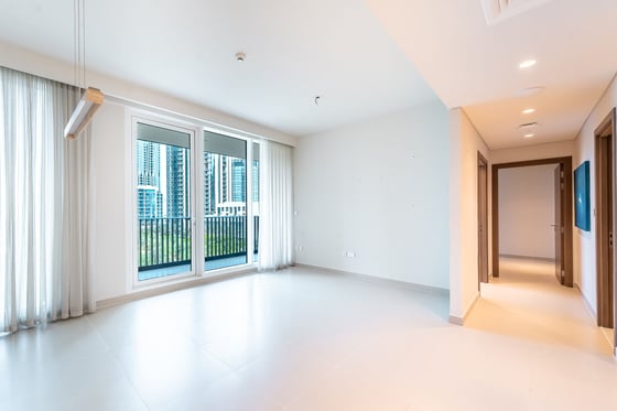 Full Park View | Vacant | Quiet Luxury Home, picture 8