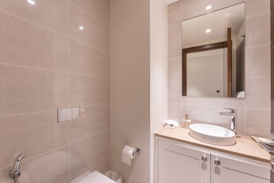 Fountain Views | Fully Furnished | Open to Offers, picture 16