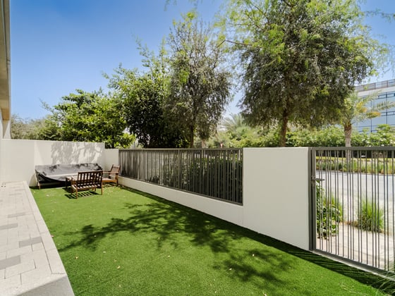 Single Row | Brand New | Prime Location., picture 24