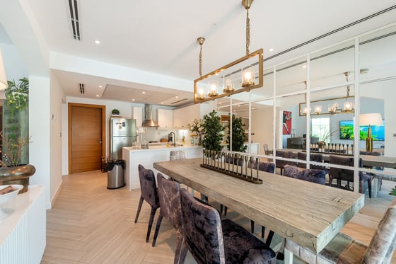Upgraded Villa | Large Corner Plot | Private Pool, picture 7