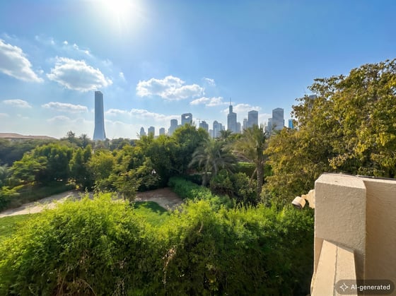 Skyline View | Park Backing | Renovation Opp, picture 1