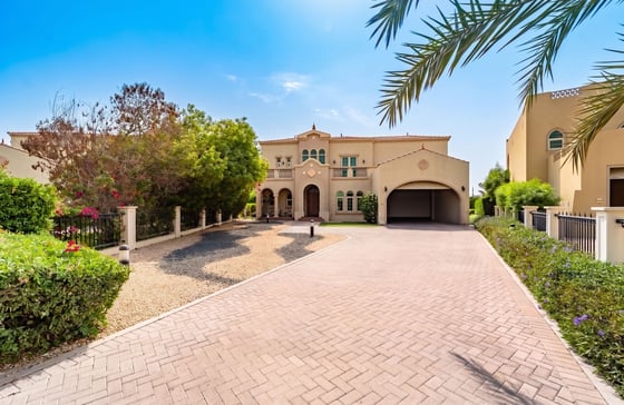 Skyline View | Park Backing | 4 Bedrooms, picture 2