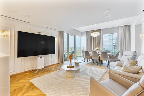 Stunning 2BR | Vacant | High Floor | Sea View, picture 6