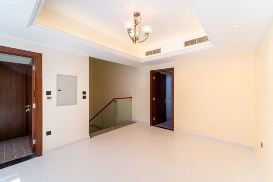 Upgraded | Pool & Park Views | Good Quality, picture 10