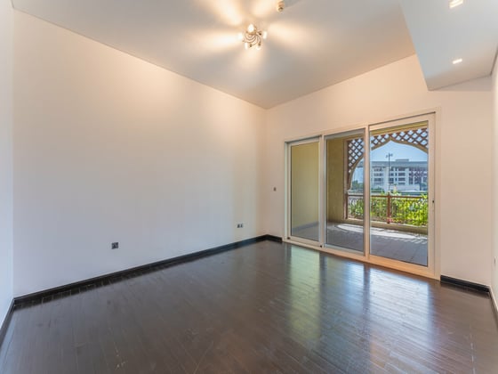 Ground Floor | Expansive Terrace | Generous Layout, picture 7