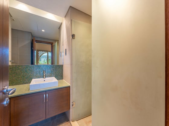Ground Floor | Expansive Terrace | Generous Layout, picture 6
