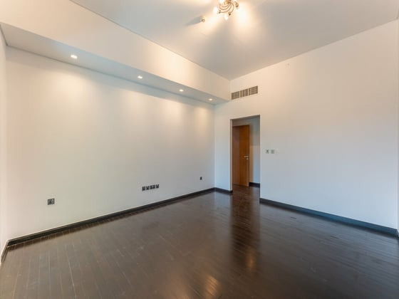 Ground Floor | Expansive Terrace | Generous Layout, picture 8