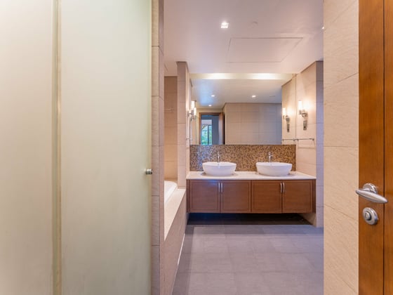 Ground Floor | Expansive Terrace | Generous Layout, picture 11