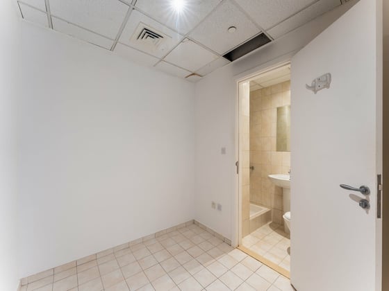 Ground Floor | Expansive Terrace | Generous Layout, picture 12