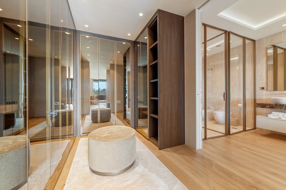 EXCLUSIVE RESORT-STYLE LIVING SKY VILLA DESIGNED BY FENDY, picture 15