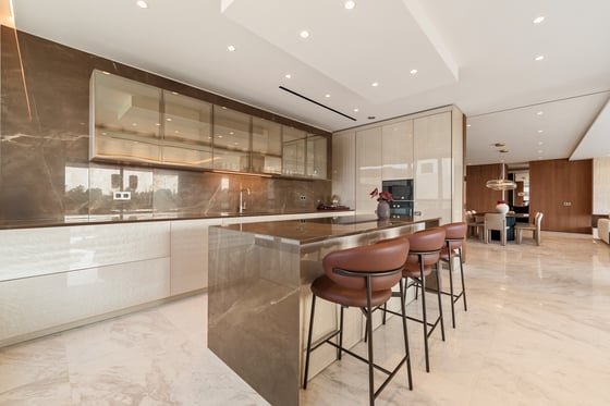 EXCLUSIVE RESORT-STYLE LIVING SKY VILLA DESIGNED BY FENDY, picture 9