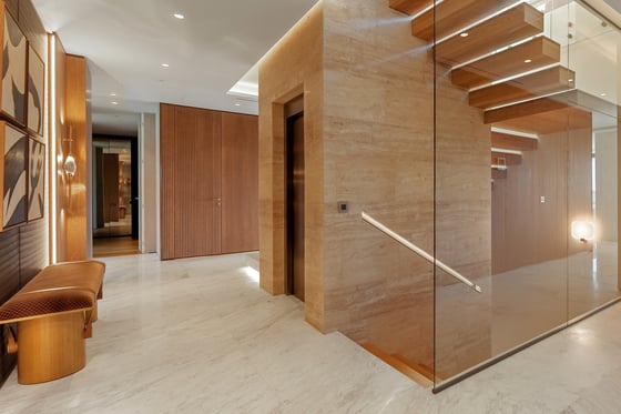 EXCLUSIVE RESORT-STYLE LIVING SKY VILLA DESIGNED BY FENDY, picture 16