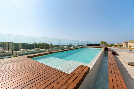 EXCLUSIVE RESORT-STYLE LIVING SKY VILLA DESIGNED BY FENDY, picture 2